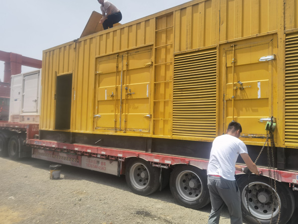 盐城发电机出租100KW发电机需要什么规格的电缆线?