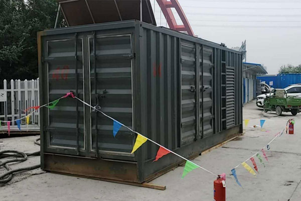 盐城发电机租赁空气滤清器多久更换一次?